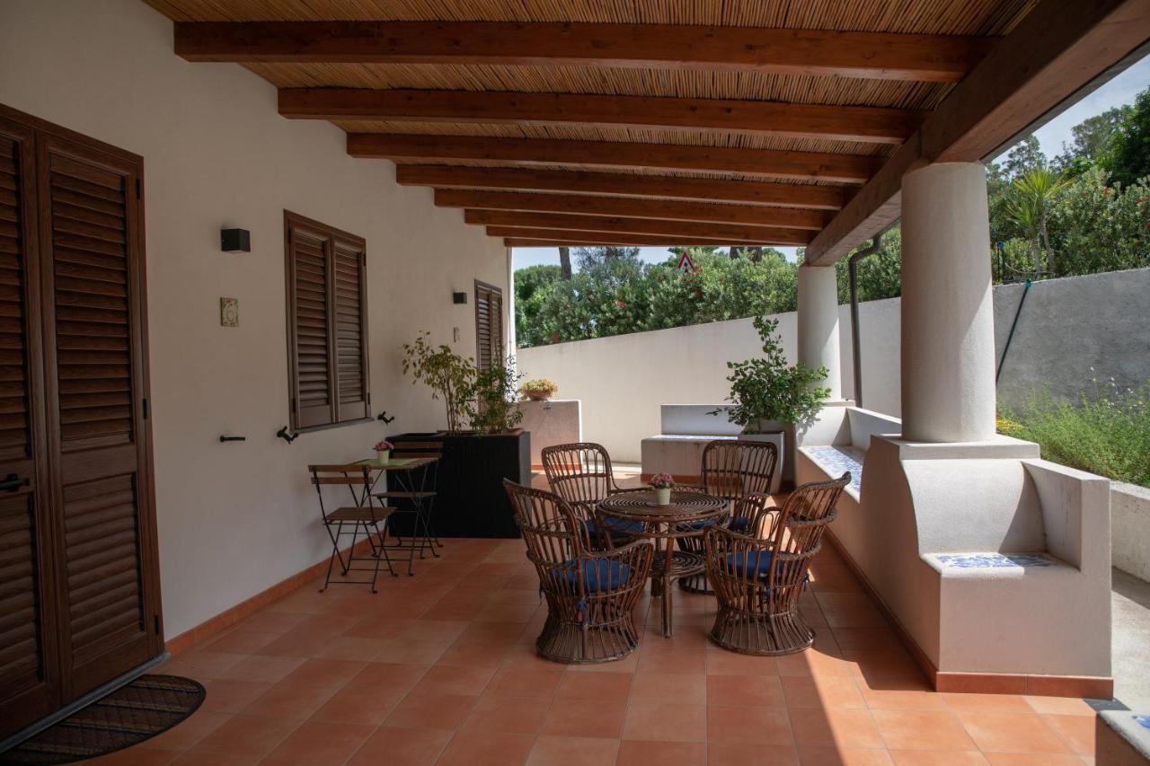 Maria Tindara "La Locanda" Vulcano (Isola) Exterior foto